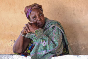 Wachsam, Elfriede Hotko