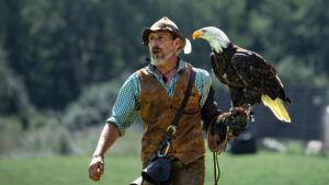 Falkner mit Weisskopfseeadler, Robert Krenn