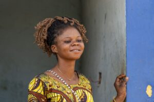 Neugierig, Elfriede Hotko